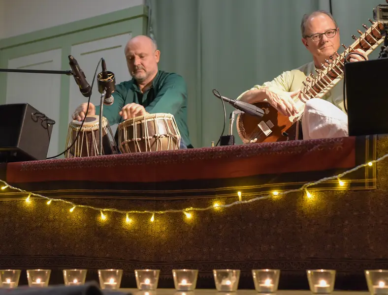 Sitarkonzert mit Fabio Petrocchi (Tabla)